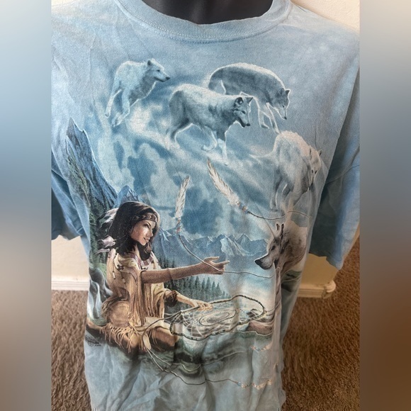 The Mountain Other - Vtg The Mountain Meiklejohn 2001 Native Woman Wolf Spirit Oklahoma T-Shirt XL